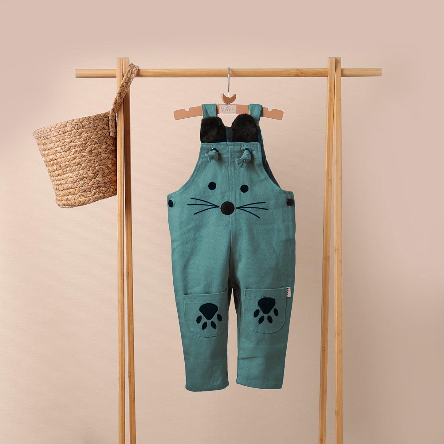 Overall Cat